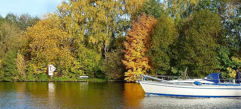 Segelboot_Herbst